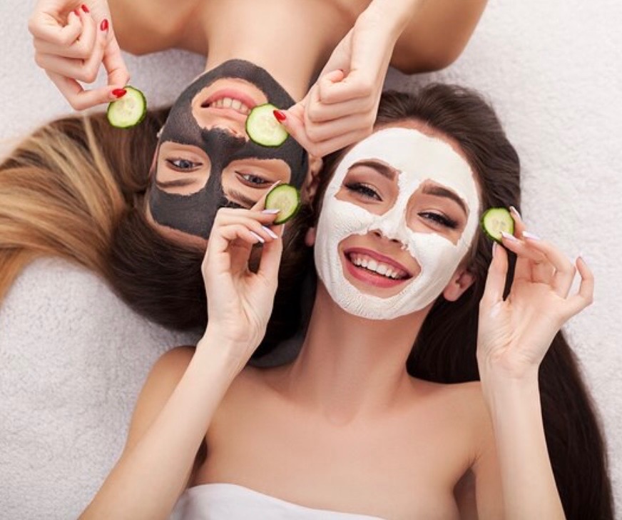 Besties Facial treatment at SnatchedLV